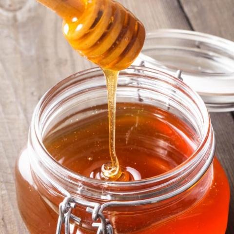 Pure raw honey
